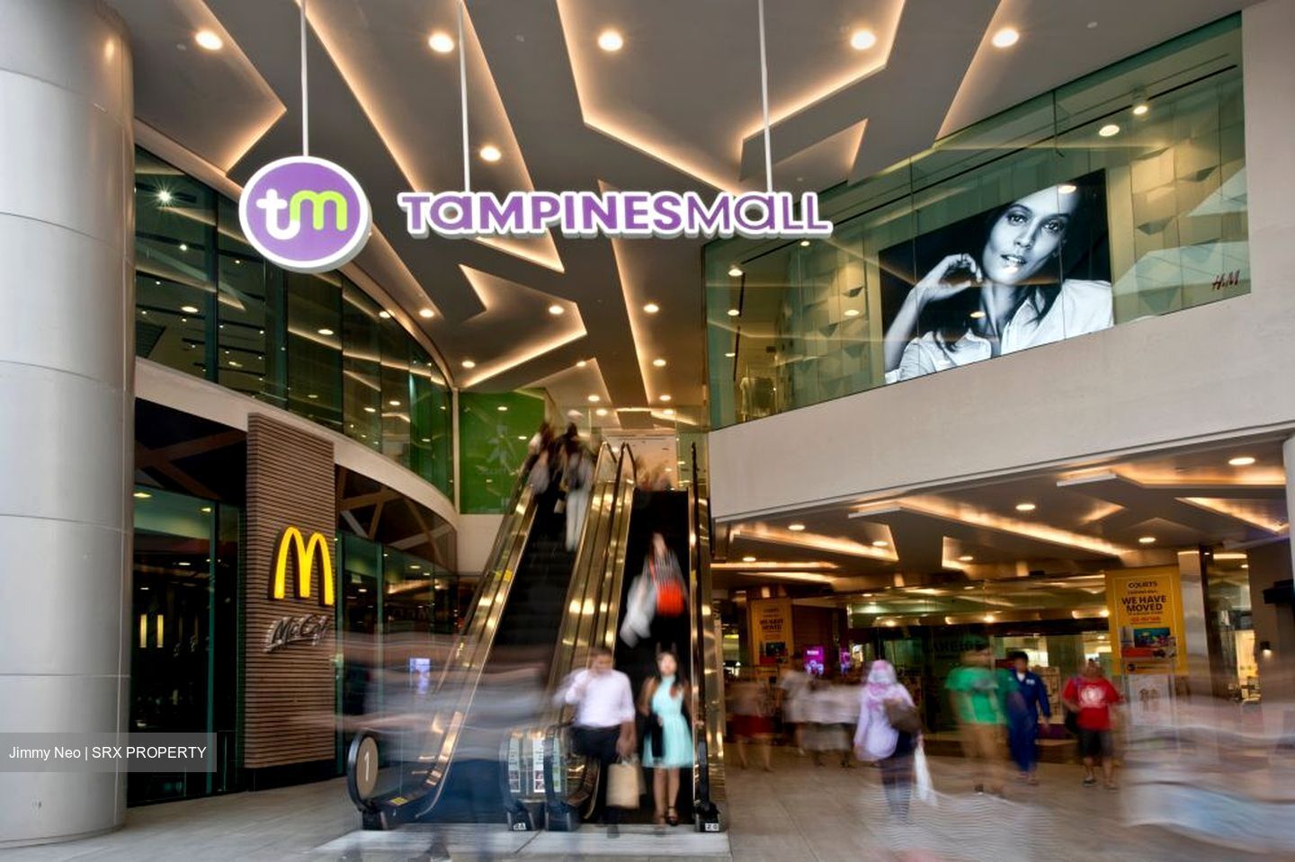 Tampines Street 81 (D18), Shop House #640159941